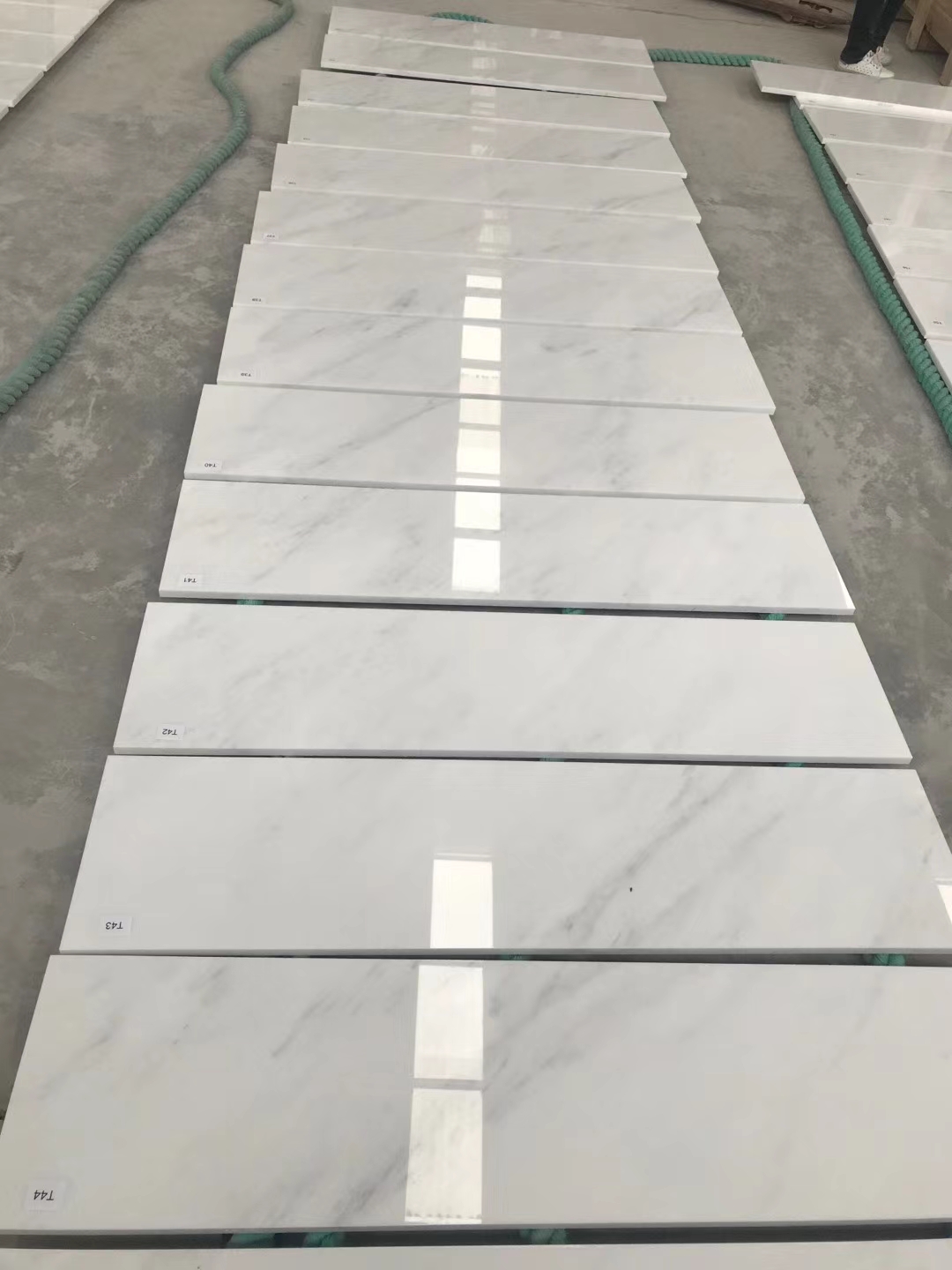 漢白玉板材